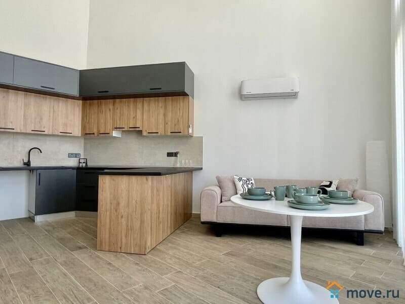 3-комн. квартира, 130 м²