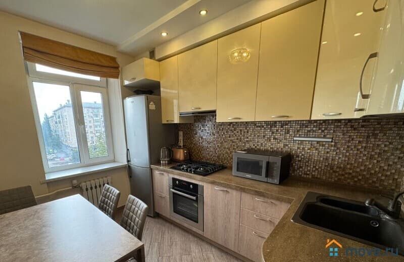 3-комн. квартира, 65 м&sup2;
