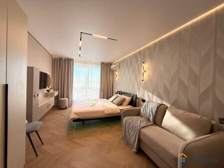 Сдаю посуточно 3-комнатную квартиру, 78 м&sup2;, Калуга, улица Анненки, 38к1