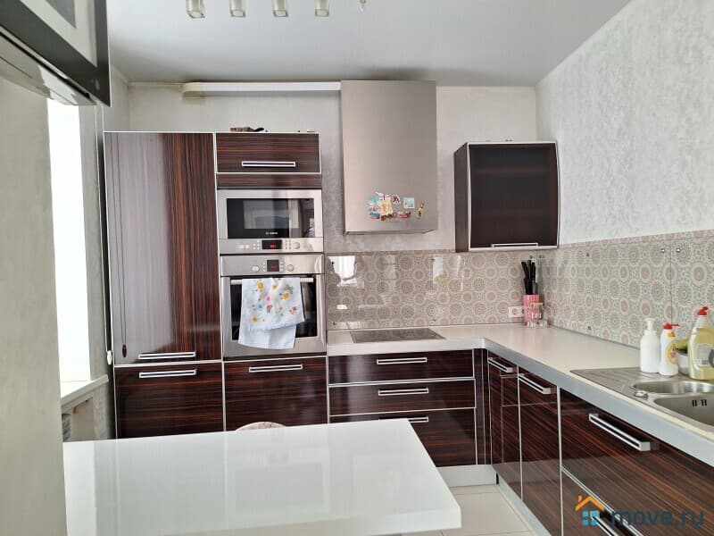 1-комн. квартира, 60.5 м²