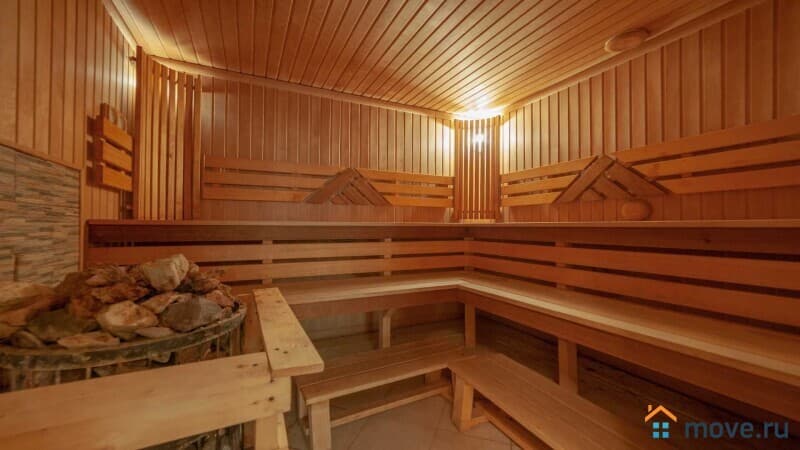 коттедж, 900 м²