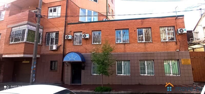 нежилое здание, 330 м&sup2;