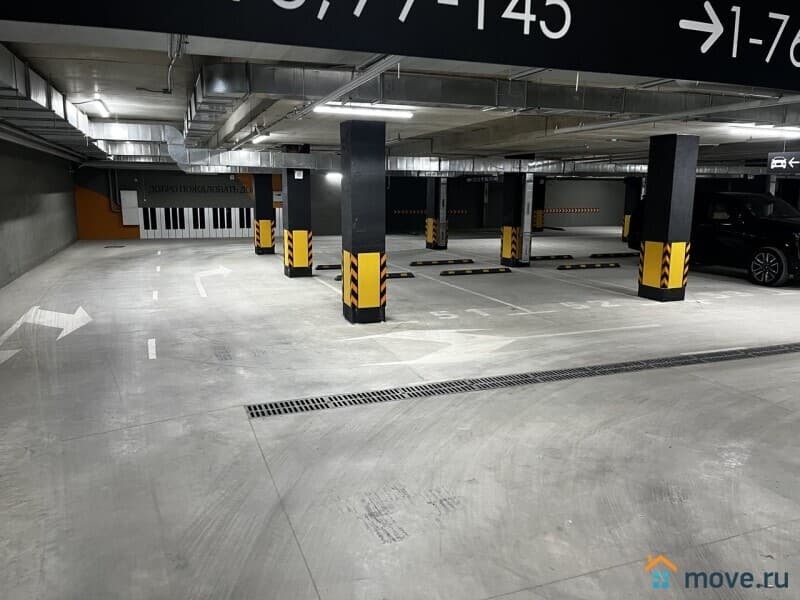 машиноместо, 14 м²