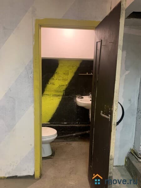 склад, 140 м²