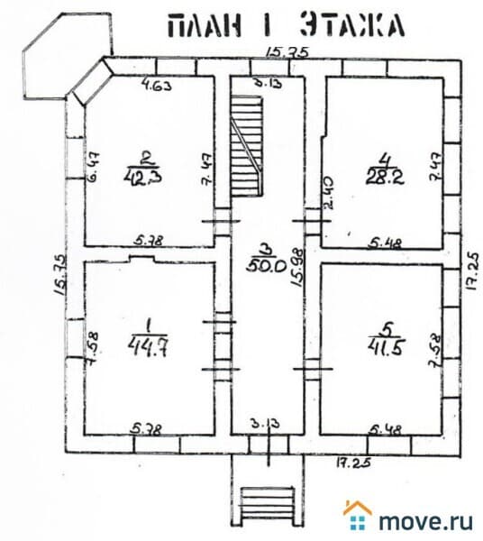 нежилое здание, 650 м²