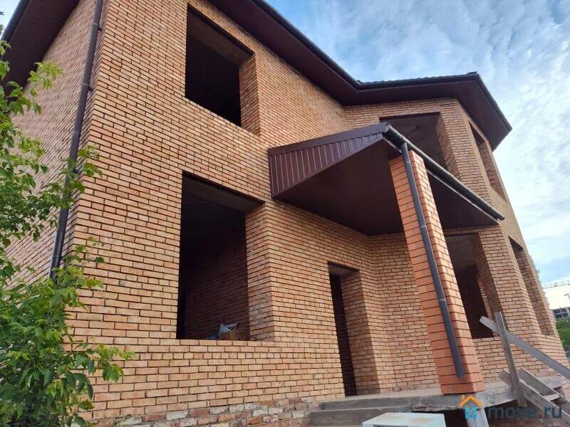 дом, 355.5 м²