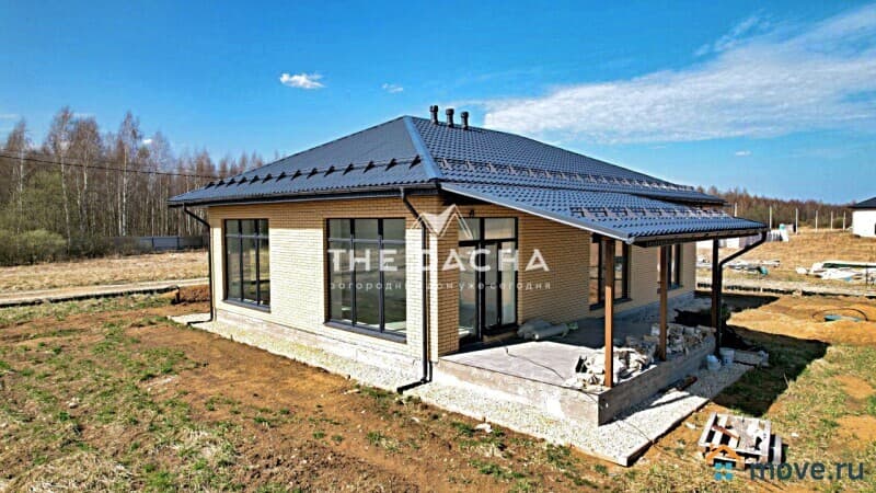 дом, 142.3 м²