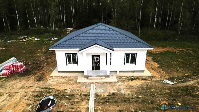 дом, 122.1 м²