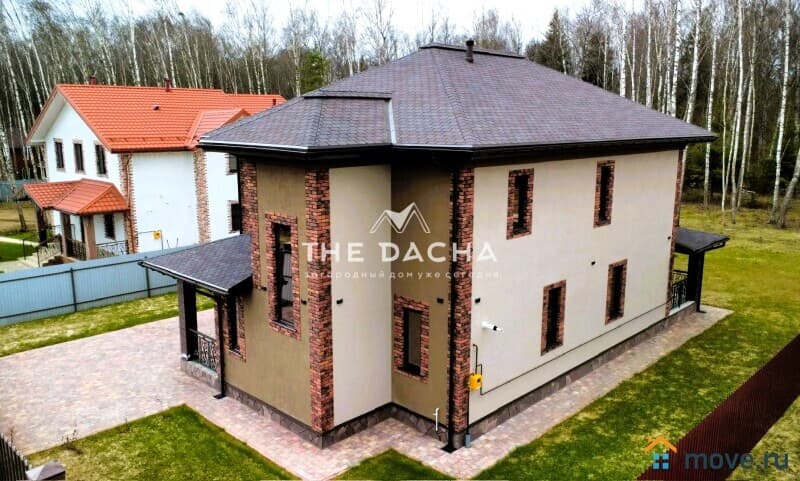 дом, 300.7 м&sup2;