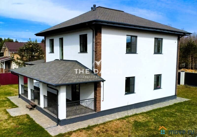 дом, 272.4 м&sup2;