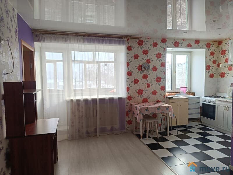 3-комн. квартира, 42 м²