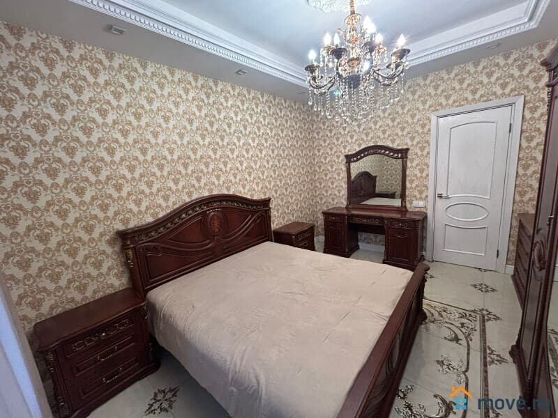 3-комн. квартира, 76.4 м²