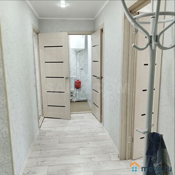 3-комн. квартира, 58.4 м²