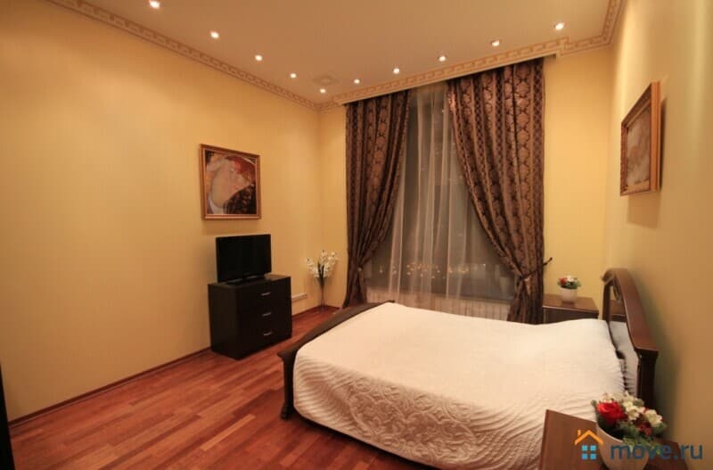 2-комн. квартира, 85 м&sup2;