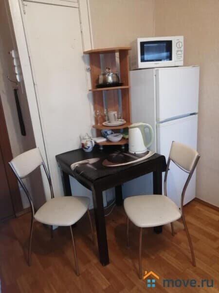 койко-место, 60 м²