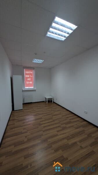 офис, 18 м²