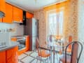 Снять однокомнатную квартиру посуточно, 40 м², этаж 4 из 19. Фото 1