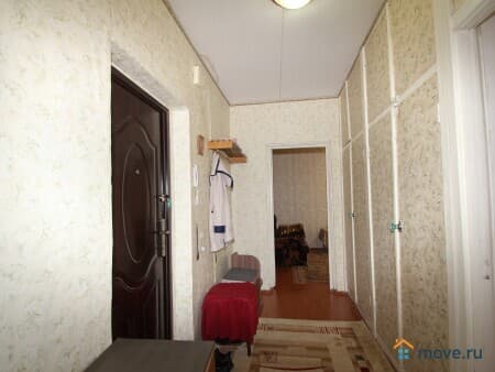 Продаем 3-комнатную квартиру, 56.3 м², Североморск, улица Флотских Строителей, 7