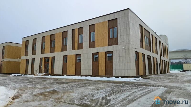 нежилое здание, 3000 м&sup2;