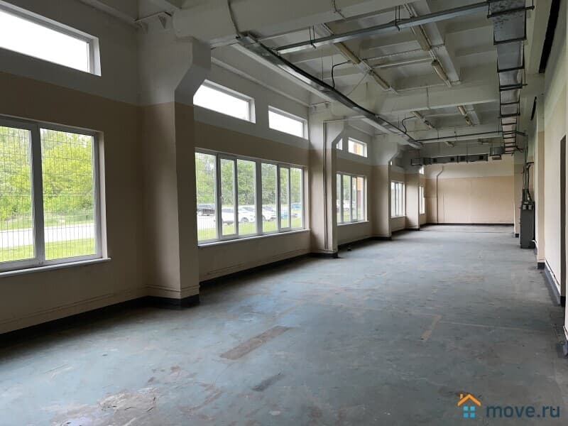 свободного назначения, 650 м&sup2;