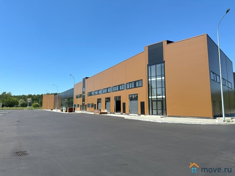 нежилое здание, 11386 м²