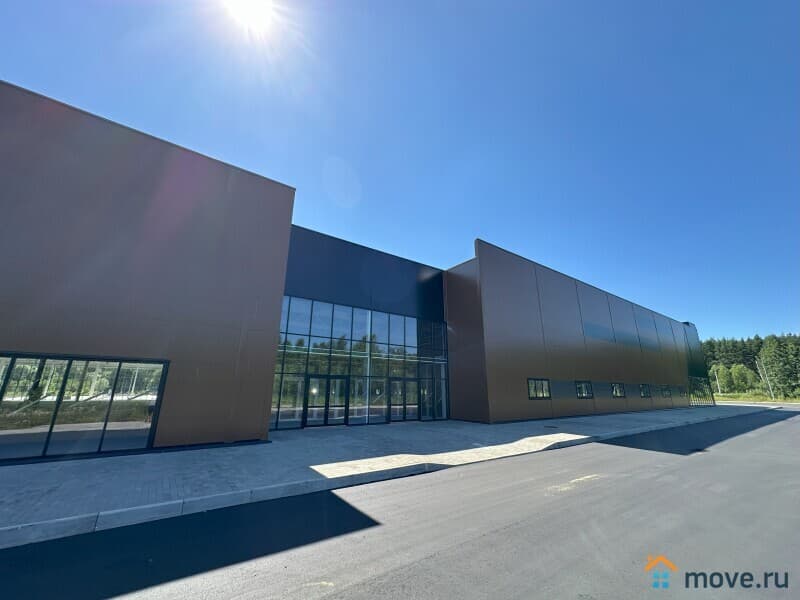 нежилое здание, 11386 м²