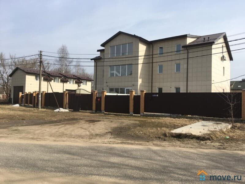 нежилое здание, 1163 м&sup2;