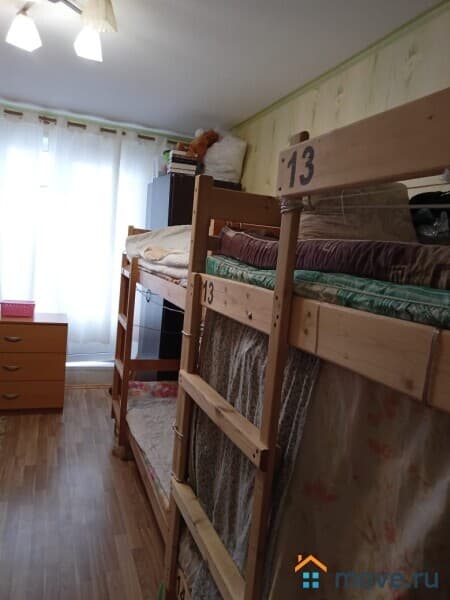 койко-место, 30 м²