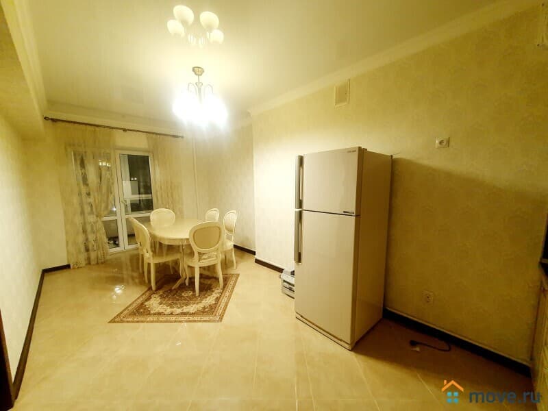 2-комн. квартира, 80 м²