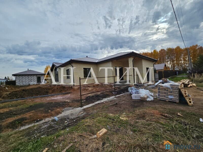 дом, 166 м&sup2;