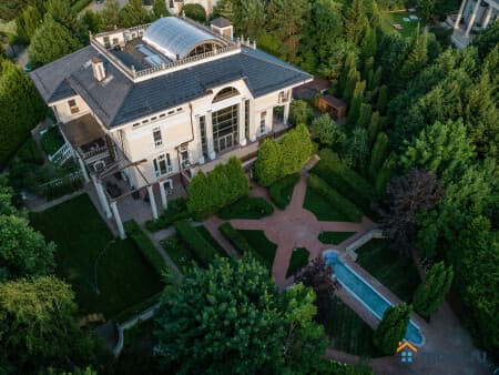 Сдаю коттедж на сутки