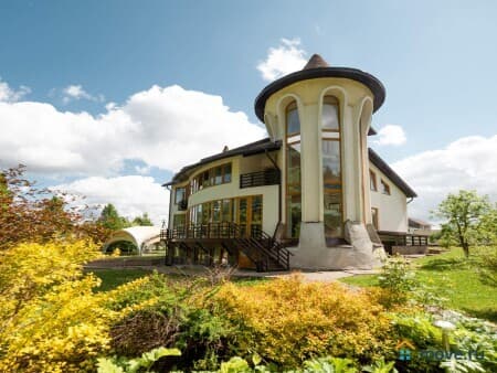 Сдаю коттедж на сутки