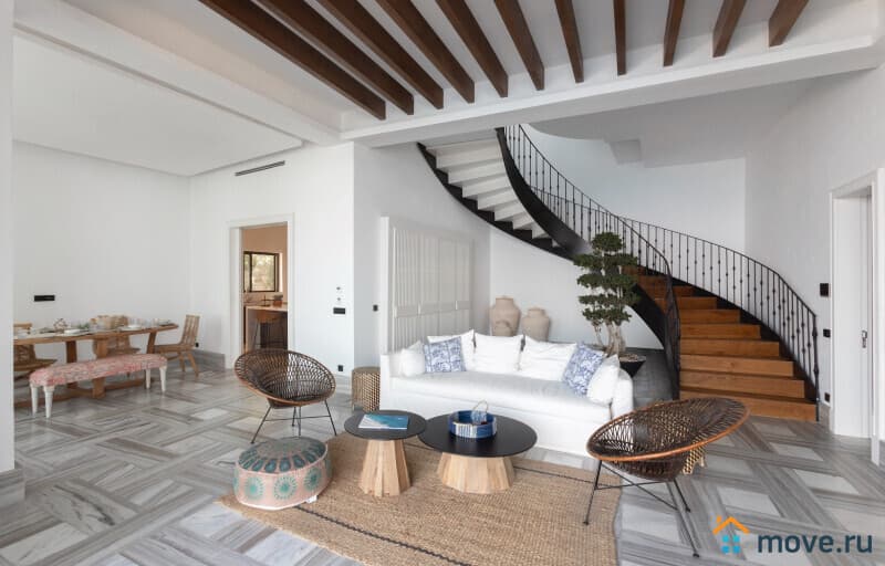 3-комн. квартира, 136 м²