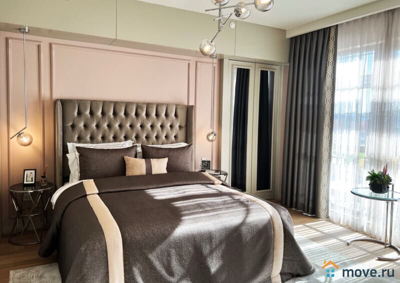 4-комн. квартира, 180 м²