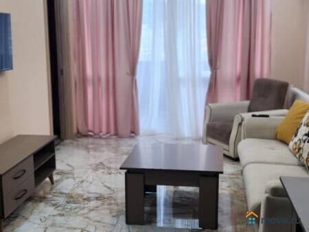 Сдаем 3-комнатную квартиру, 63 м², Батуми, Абусеридзе, 5
