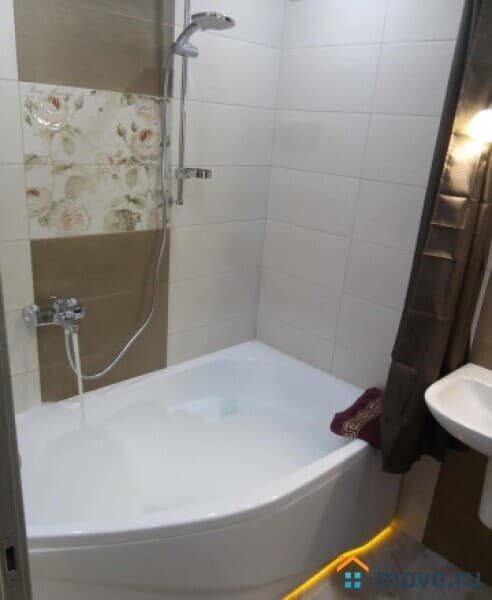 2-комн. квартира, 79 м²