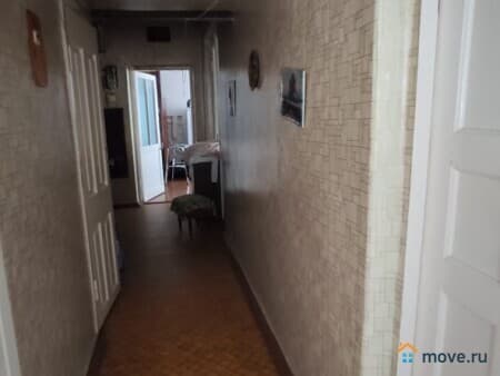 Продаю 3-комнатную квартиру, 60.9 м², Бердянск, Центральная, 18