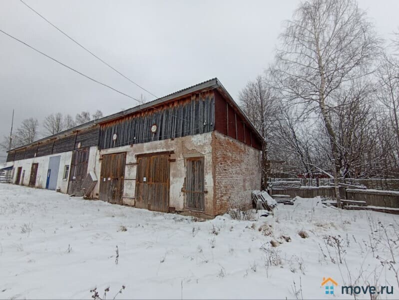 гараж, 215 м&sup2;