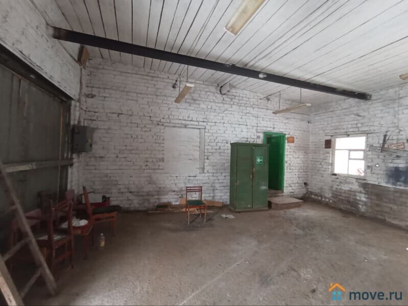 гараж, 215 м&sup2;