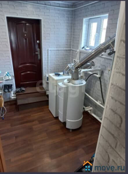 дом, 180 м²