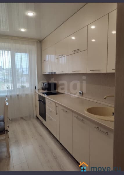 3-комн. квартира, 58.3 м²