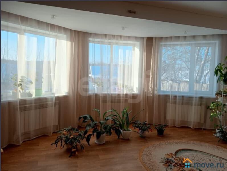 дом, 166 м&sup2;