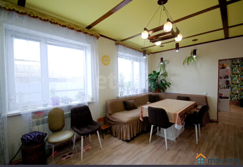 дом, 166 м&sup2;