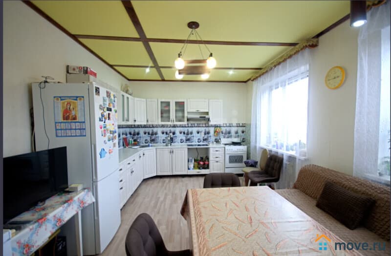 дом, 166 м&sup2;