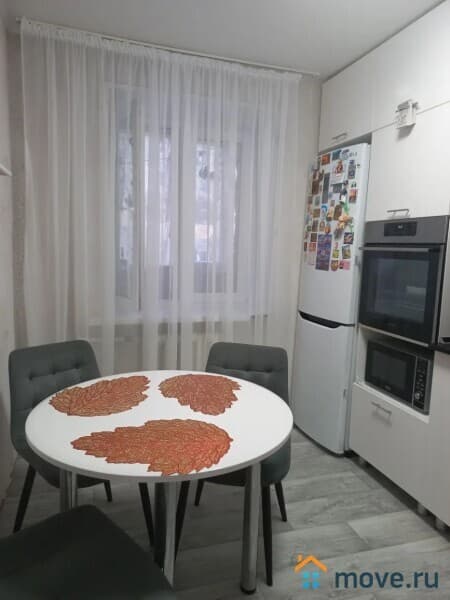 3-комн. квартира, 60 м&sup2;