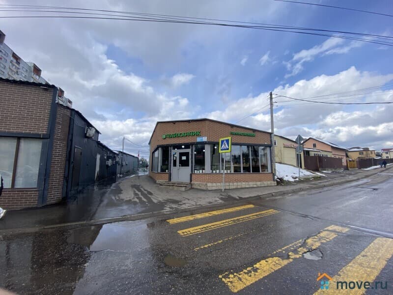 склад, 300 м&sup2;