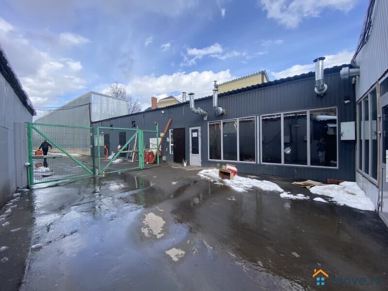 склад, 300 м&sup2;