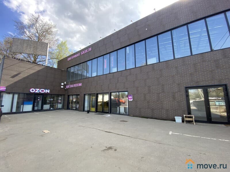 торговое помещение, 580 м²