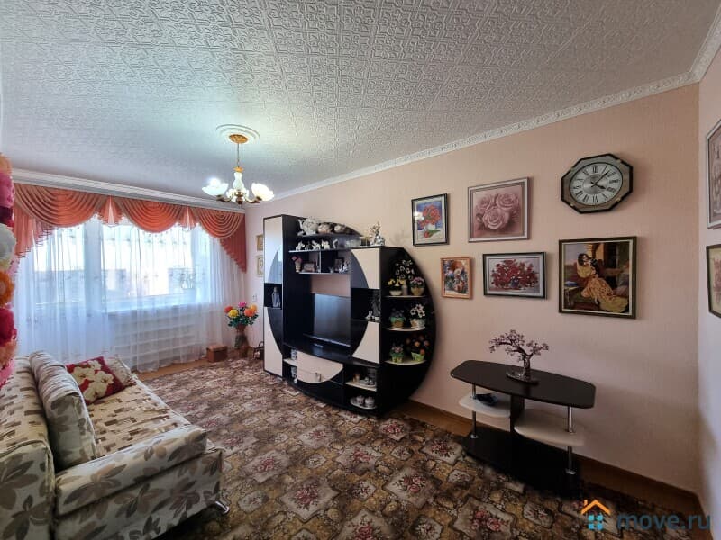 3-комн. квартира, 57.4 м²