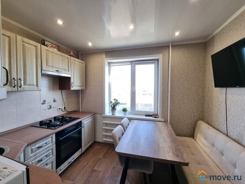 2-комн. квартира, 49.6 м²